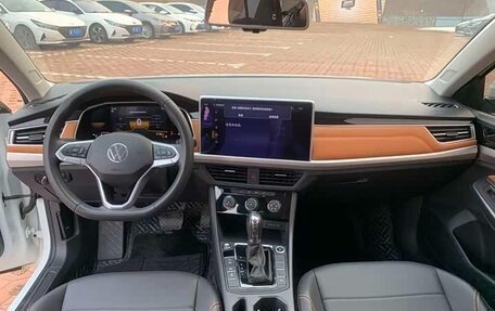 Volkswagen Bora, 2023 год, 1 111 777 рублей, 6 фотография