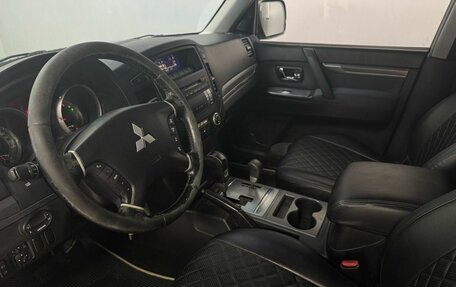 Mitsubishi Pajero IV, 2008 год, 990 000 рублей, 11 фотография