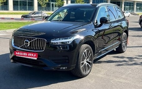 Volvo XC90 II рестайлинг, 2019 год, 3 940 000 рублей, 2 фотография