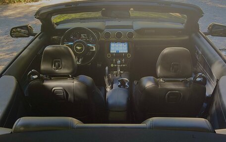 Ford Mustang VI рестайлинг, 2018 год, 2 600 000 рублей, 8 фотография