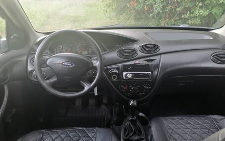 Ford Focus IV, 2003 год, 269 000 рублей, 3 фотография
