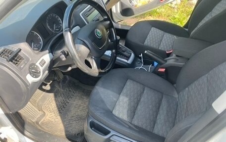 Skoda Octavia, 2011 год, 950 000 рублей, 13 фотография