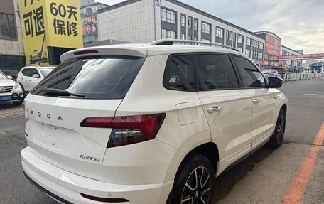 Skoda Karoq I, 2022 год, 2 000 000 рублей, 3 фотография