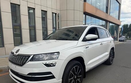 Skoda Karoq I, 2022 год, 2 000 000 рублей, 5 фотография