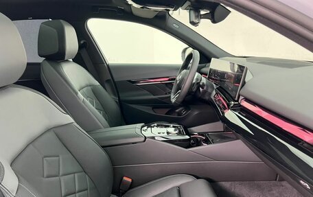 BMW 5 серия, 2026 год, 10 075 000 рублей, 10 фотография