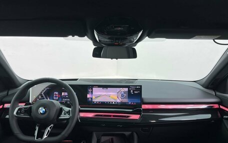 BMW 5 серия, 2026 год, 10 075 000 рублей, 16 фотография