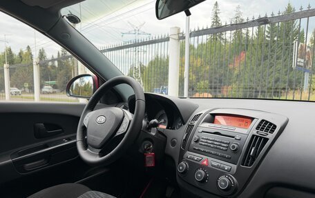 KIA cee'd I рестайлинг, 2009 год, 649 000 рублей, 9 фотография