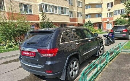 Jeep Grand Cherokee, 2012 год, 1 880 000 рублей, 4 фотография
