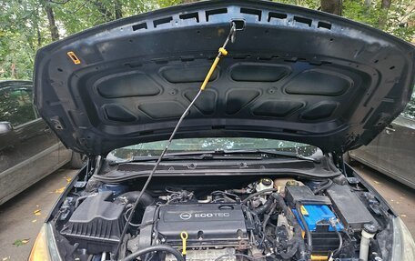 Opel Astra J, 2011 год, 630 000 рублей, 9 фотография