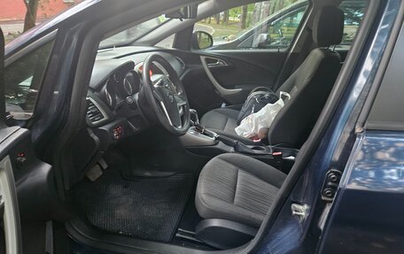 Opel Astra J, 2011 год, 630 000 рублей, 7 фотография