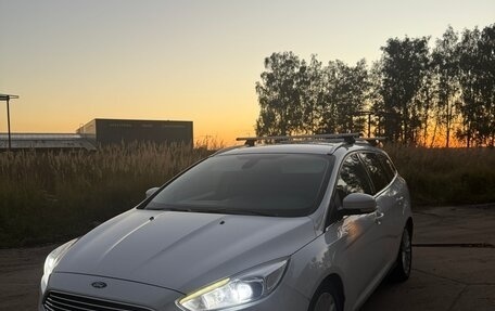 Ford Focus III, 2016 год, 950 000 рублей, 2 фотография
