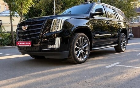 Cadillac Escalade IV, 2019 год, 5 800 000 рублей, 3 фотография