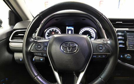 Toyota Camry, 2019 год, 2 720 000 рублей, 28 фотография