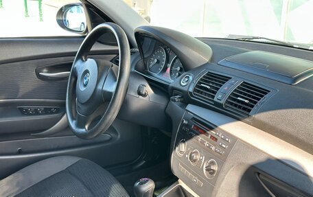 BMW 1 серия, 2008 год, 555 000 рублей, 12 фотография