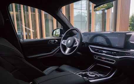 BMW X7, 2025 год, 15 300 000 рублей, 10 фотография