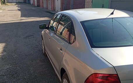 Volkswagen Polo VI (EU Market), 2011 год, 575 000 рублей, 3 фотография