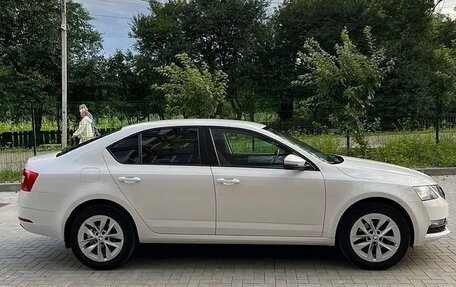 Skoda Octavia, 2018 год, 1 700 000 рублей, 8 фотография
