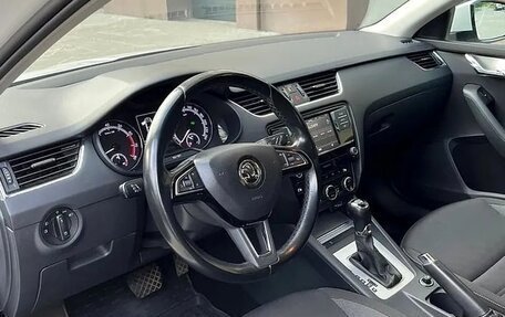 Skoda Octavia, 2018 год, 1 700 000 рублей, 11 фотография
