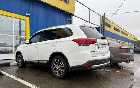 Mitsubishi Outlander III рестайлинг 3, 2015 год, 1 650 000 рублей, 18 фотография