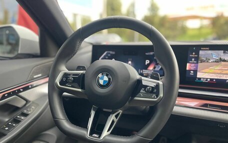 BMW 5 серия, 2024 год, 6 890 000 рублей, 33 фотография