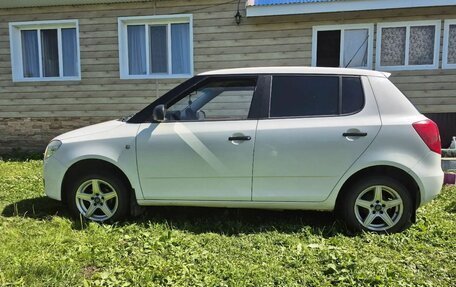 Skoda Fabia II, 2008 год, 300 000 рублей, 3 фотография