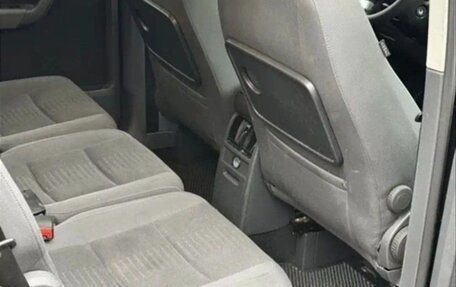 Volkswagen Touran III, 2007 год, 820 000 рублей, 10 фотография