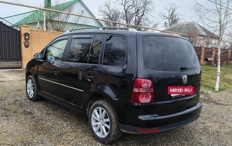 Volkswagen Touran III, 2007 год, 820 000 рублей, 6 фотография