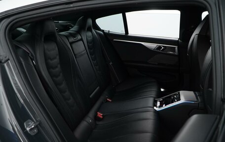 BMW 8 серия, 2019 год, 5 747 077 рублей, 7 фотография
