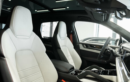 Porsche Cayenne III, 2026 год, 26 900 000 рублей, 2 фотография
