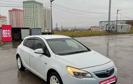 Opel Astra J, 2011 год, 440 000 рублей, 5 фотография