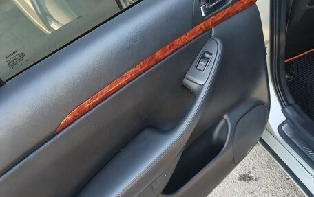 Toyota Avensis III рестайлинг, 2005 год, 820 000 рублей, 14 фотография