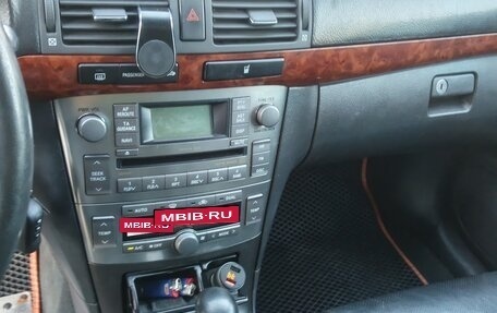 Toyota Avensis III рестайлинг, 2005 год, 820 000 рублей, 15 фотография