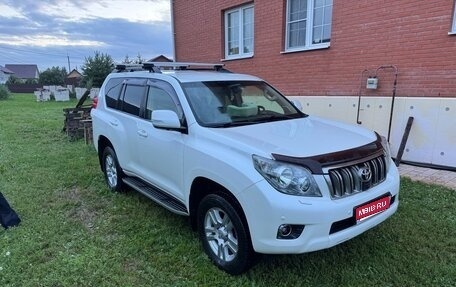 Toyota Land Cruiser Prado 150 рестайлинг 2, 2012 год, 3 200 000 рублей, 1 фотография