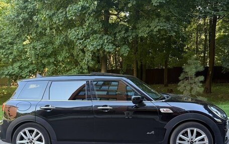MINI Clubman, 2020 год, 2 570 000 рублей, 9 фотография