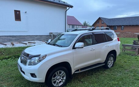 Toyota Land Cruiser Prado 150 рестайлинг 2, 2012 год, 3 200 000 рублей, 6 фотография