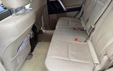 Toyota Land Cruiser Prado 150 рестайлинг 2, 2012 год, 3 200 000 рублей, 12 фотография