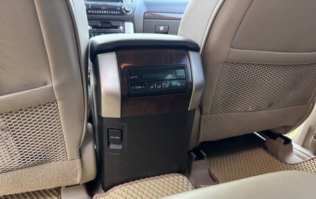 Toyota Land Cruiser Prado 150 рестайлинг 2, 2012 год, 3 200 000 рублей, 13 фотография