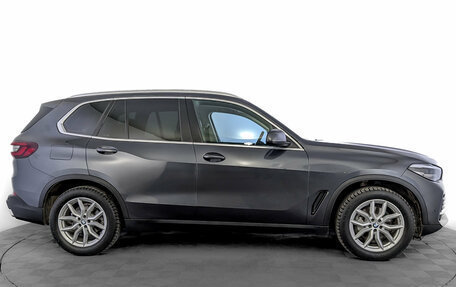 BMW X5, 2020 год, 5 300 000 рублей, 4 фотография