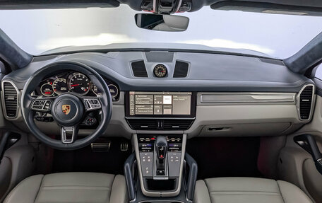 Porsche Cayenne III, 2021 год, 11 350 000 рублей, 14 фотография