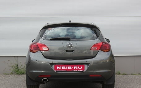 Opel Astra J, 2010 год, 537 000 рублей, 4 фотография