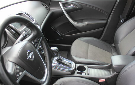 Opel Astra J, 2010 год, 537 000 рублей, 10 фотография