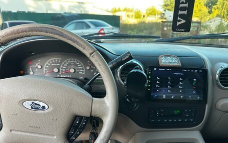 Ford Expedition, 2004 год, 1 200 000 рублей, 13 фотография