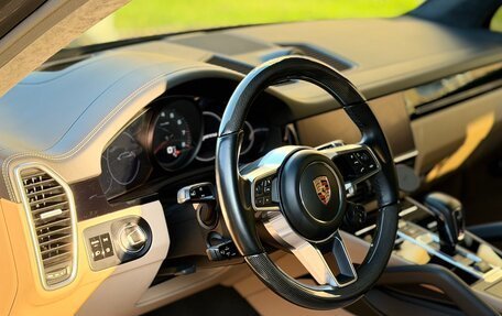 Porsche Cayenne III, 2021 год, 8 890 000 рублей, 13 фотография