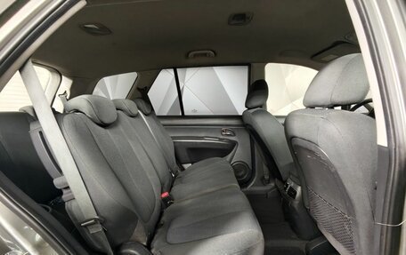 KIA Carens III (RP), 2011 год, 599 000 рублей, 16 фотография