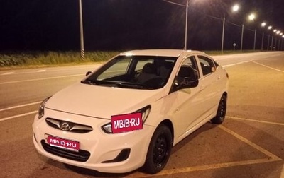 Hyundai Solaris II рестайлинг, 2013 год, 600 000 рублей, 1 фотография