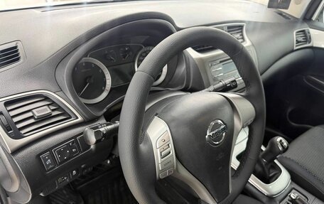 Nissan Tiida, 2015 год, 897 000 рублей, 11 фотография