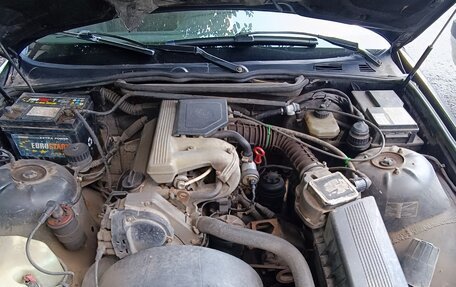 BMW 3 серия, 1991 год, 250 000 рублей, 13 фотография