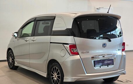 Honda Freed I, 2014 год, 1 220 000 рублей, 4 фотография