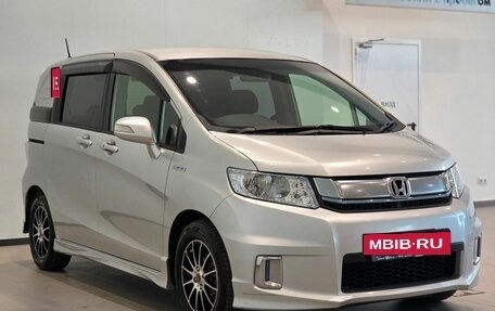 Honda Freed I, 2014 год, 1 220 000 рублей, 3 фотография