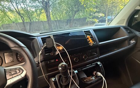 Volkswagen Transporter T6 рестайлинг, 2019 год, 3 350 000 рублей, 11 фотография